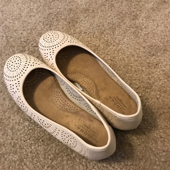 Spring Flats - Picture 2 of 3